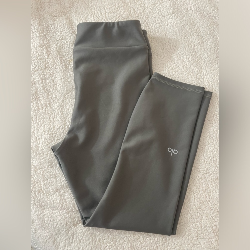 ALO SIZE SMALL leggings